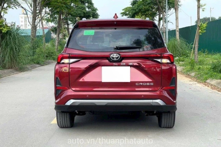 Toyota Veloz Cross CVT Top 2023
