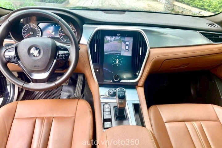 VinFast Lux A2.0 Premium 2019