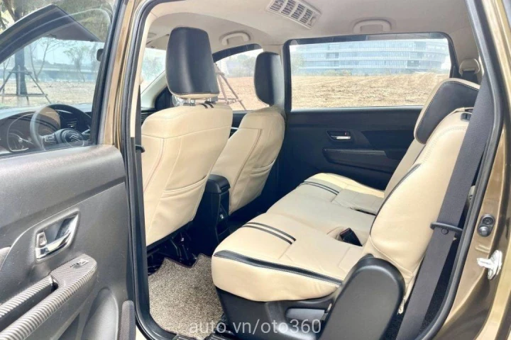 Suzuki XL7 2020