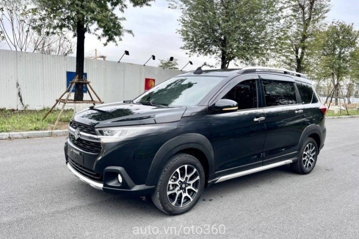 Suzuki XL7 2021