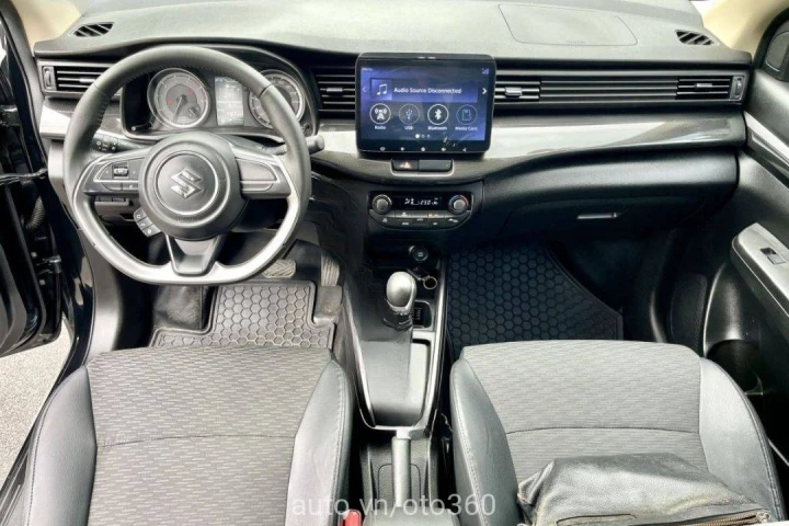 Suzuki XL7 2021