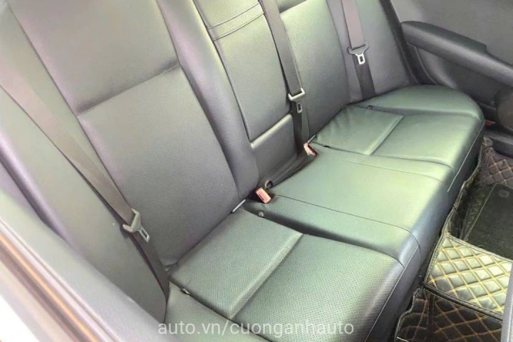 Mercedes-Benz C-Class C200 2012