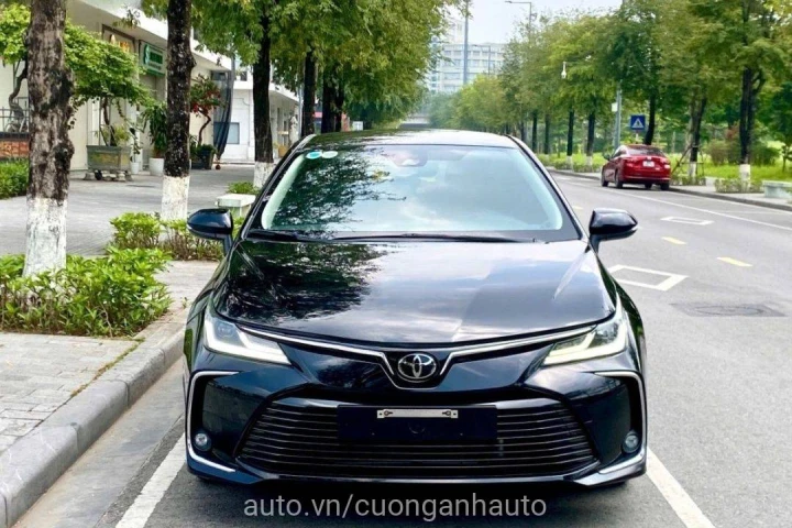 Toyota Corolla Altis 2023