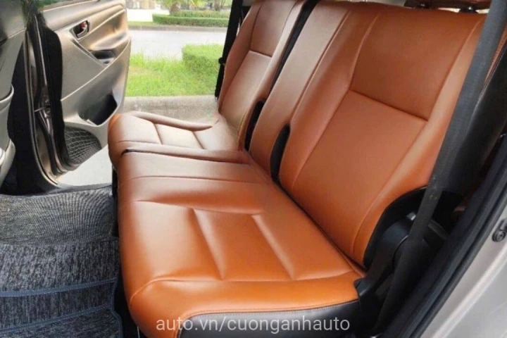 Toyota Innova 2.0E 2020