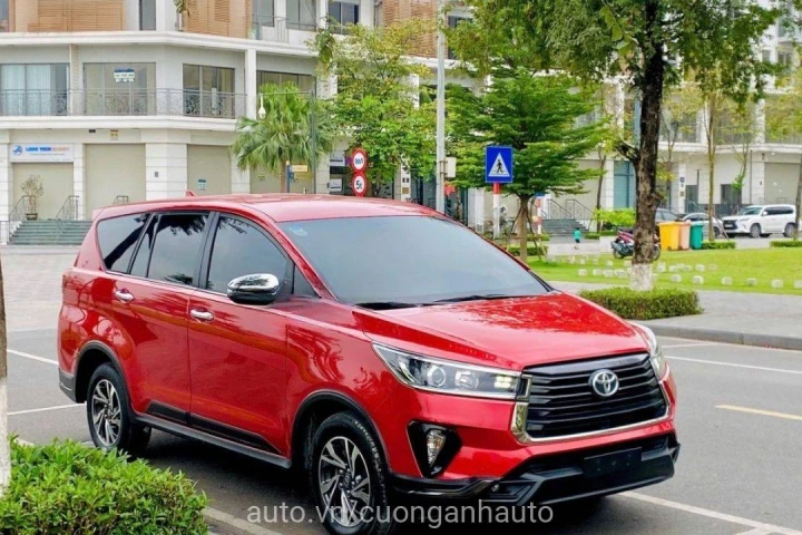 Toyota Innova 2.0 Venturer 2020