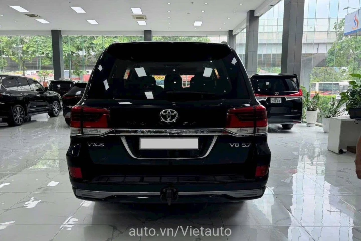 Toyota Land Cruiser 2016