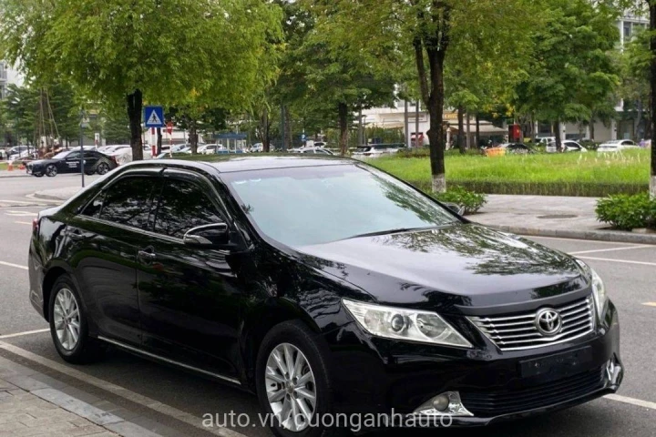 Toyota Camry 2012
