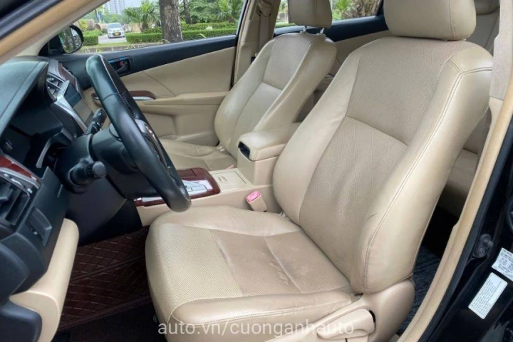 Toyota Camry 2012