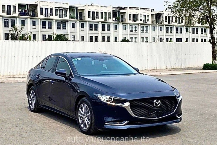 Mazda 3 1.5L Luxury 2023