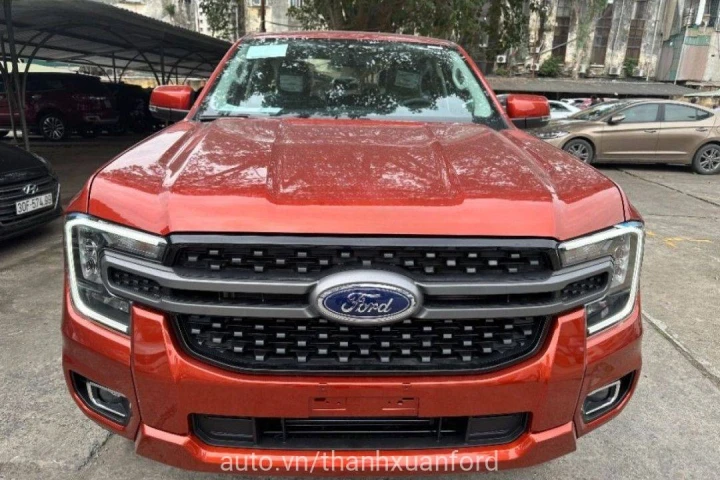 Ford Ranger XLS 2025
