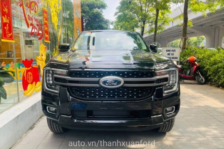 Ford Ranger XLS 2025