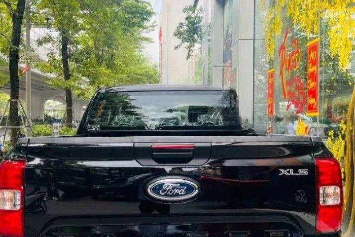 Ford Ranger XLS 2025