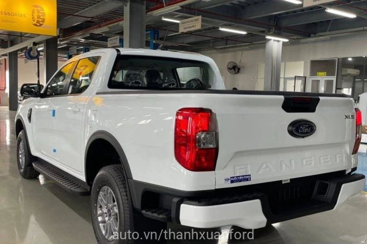 Ford Ranger XLS 2025