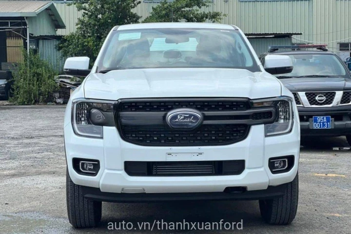 Ford Ranger XLS 2025