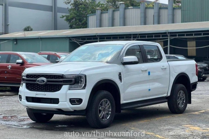 Ford Ranger XLS 2025