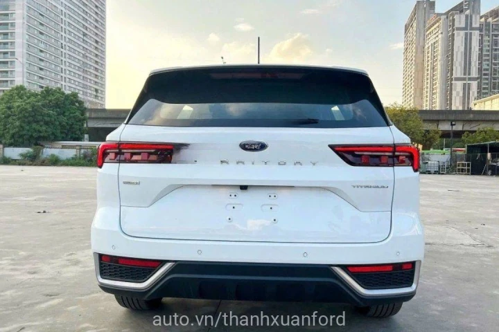 Ford Territory Titanium 1.5L AT 2025