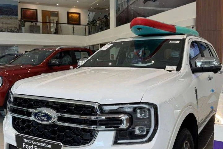 Ford Everest Titanium 2025