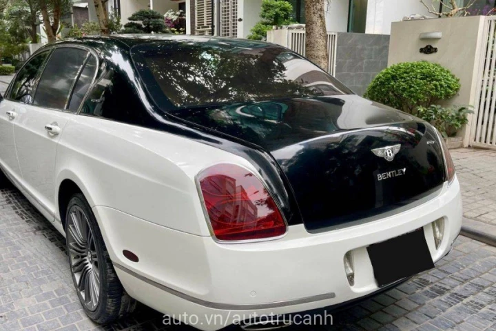 Bentley Flying Spur 2011