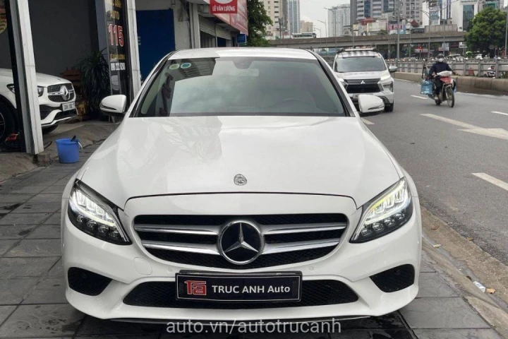 Mercedes-Benz C-Class C200 2019