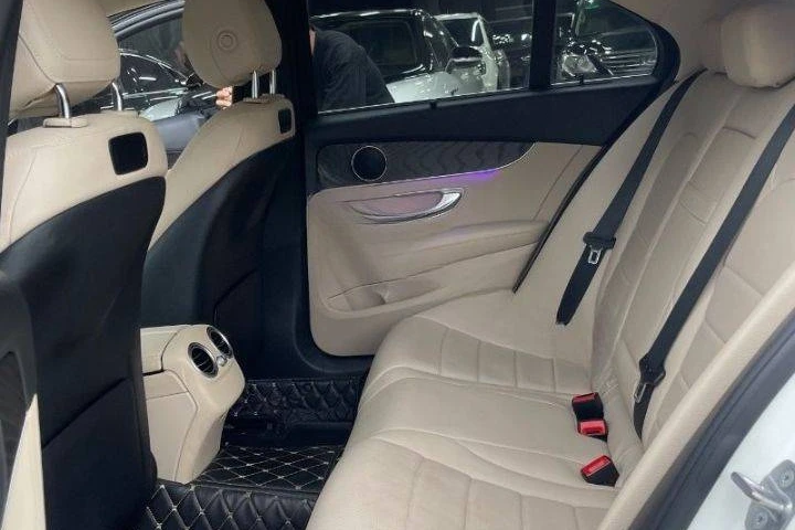 Mercedes-Benz C-Class C200 2019