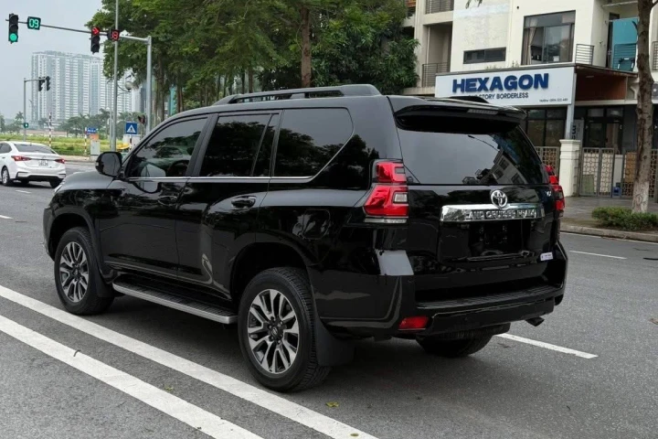 Toyota Land Cruiser Prado 2022
