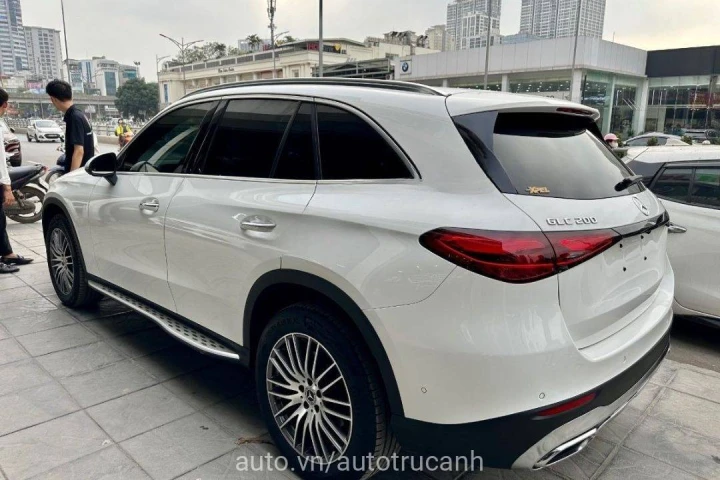 Mercedes-Benz GLC GLC200 2023