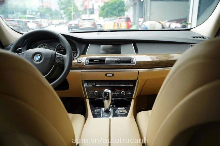 BMW 5 Series 2015