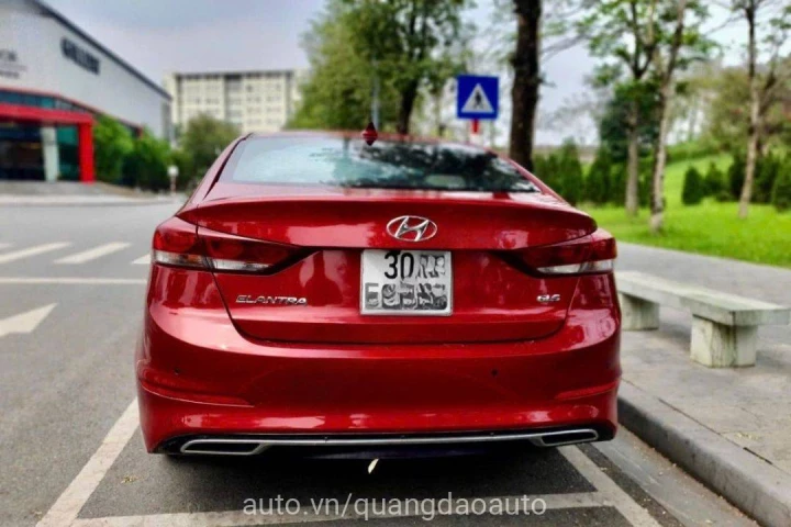 Hyundai Elantra 1.6 AT 2018
