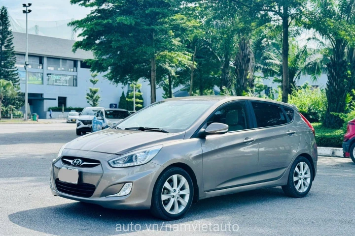 Hyundai Accent 2014
