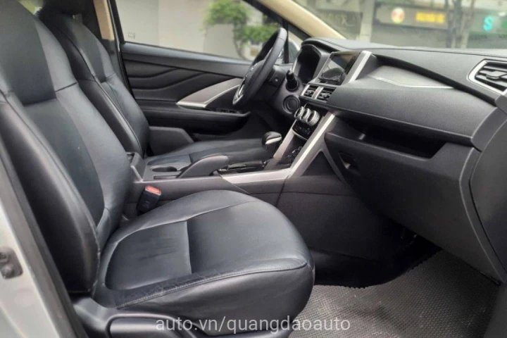 Mitsubishi Xpander AT 2020