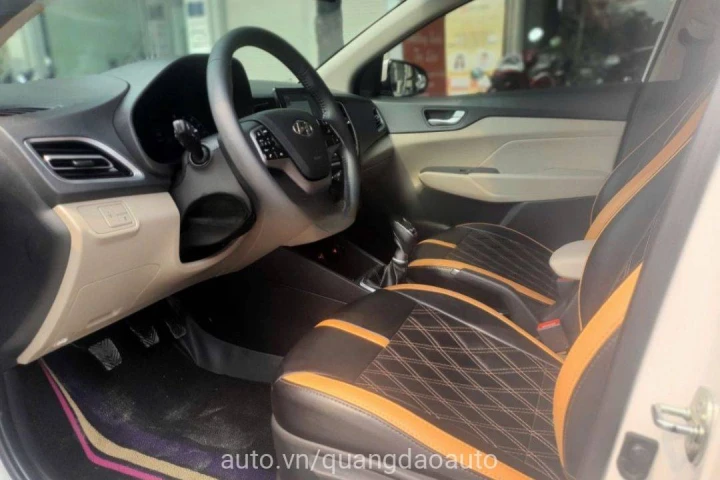 Hyundai Accent 1.4 MT 2023