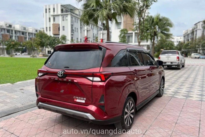 Toyota Veloz Cross CVT 2022