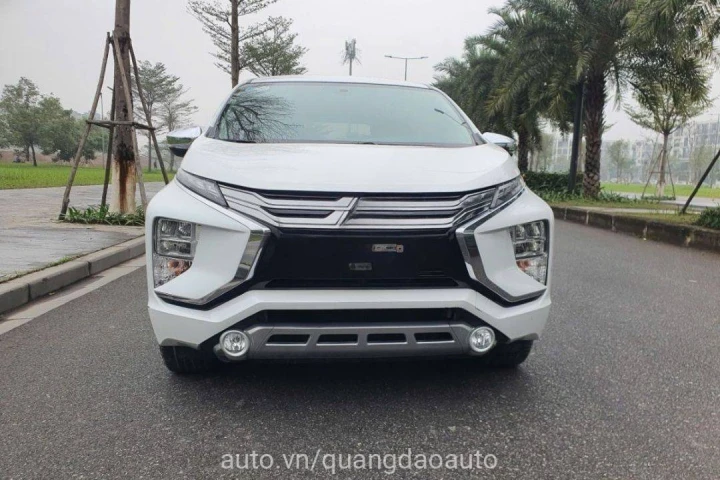 Mitsubishi Xpander AT 2020