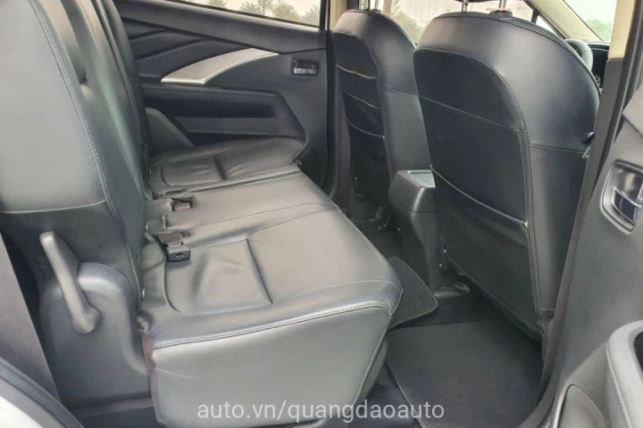 Mitsubishi Xpander AT 2020