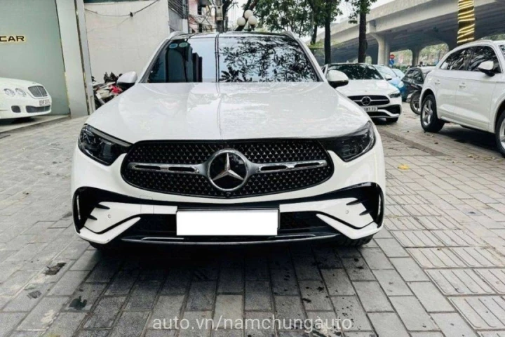 Mercedes-Benz GLC GLC300 2023