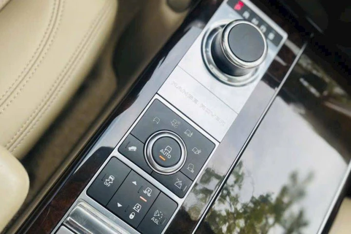 Land Rover Range Rover 2014