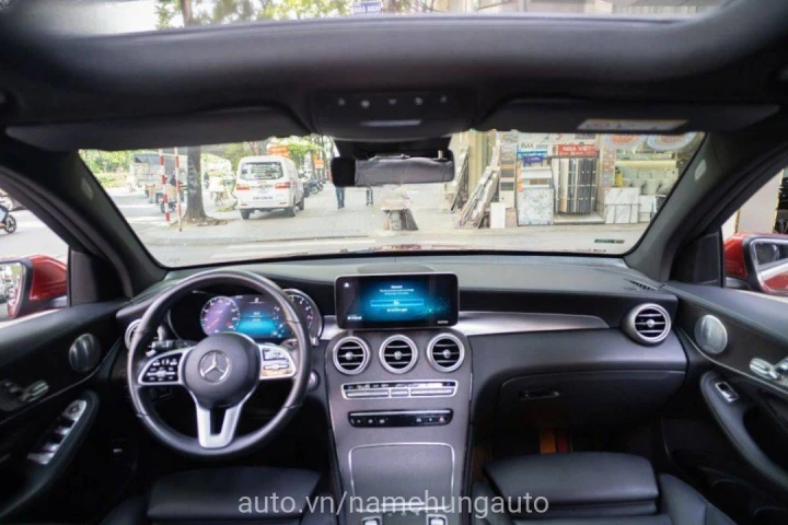 Mercedes-Benz GLC GLC300 2020