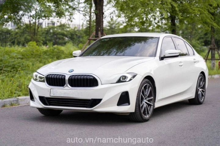 BMW 3 Series 320i Sportline 2023
