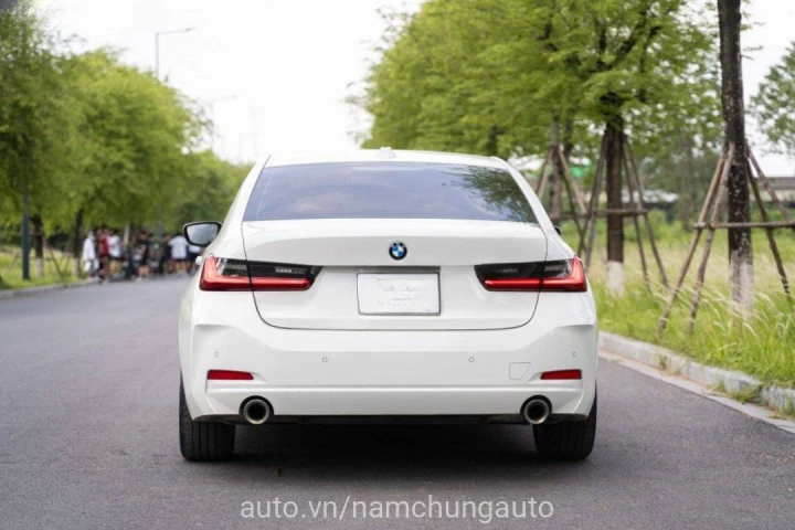 BMW 3 Series 320i Sportline 2023
