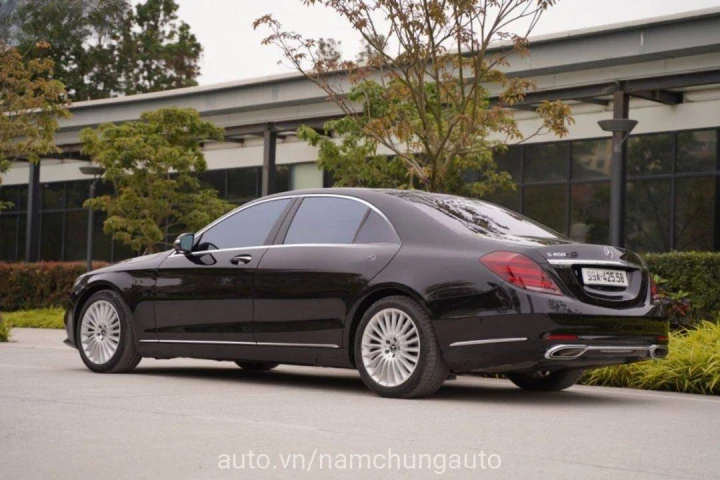 Mercedes-Benz S-Class S450 2020
