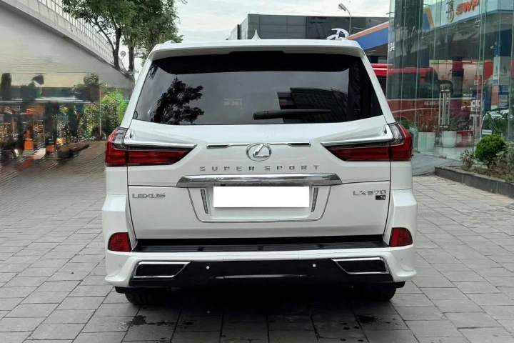Lexus LX 2016