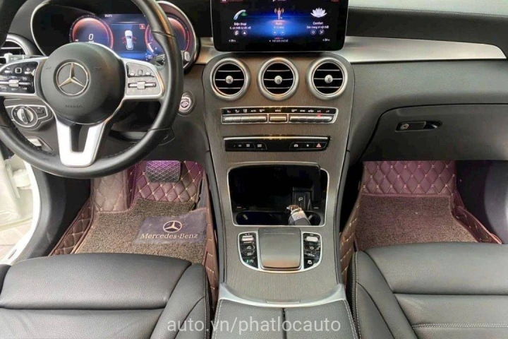 Mercedes-Benz GLC GLC300 2021