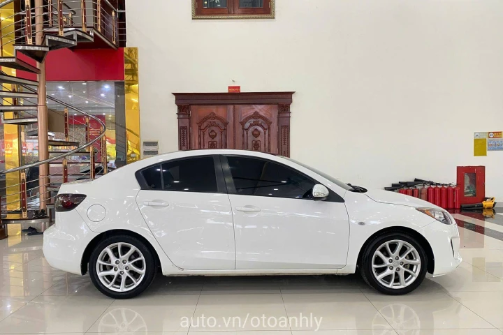 Mazda 3 2012