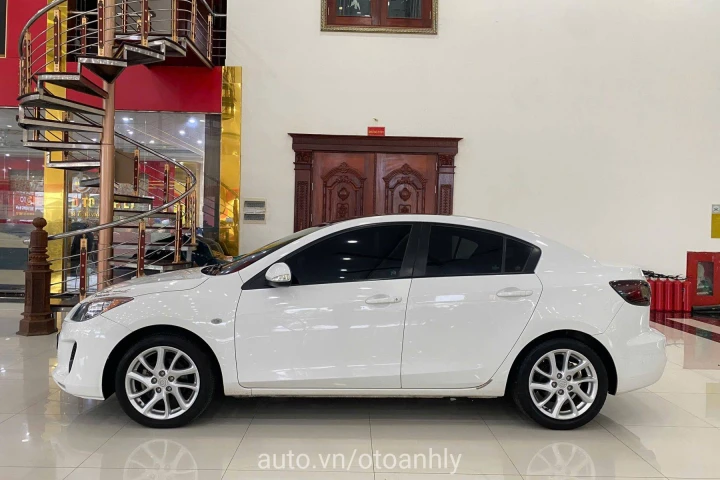 Mazda 3 2012