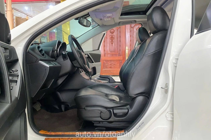 Mazda 3 2012