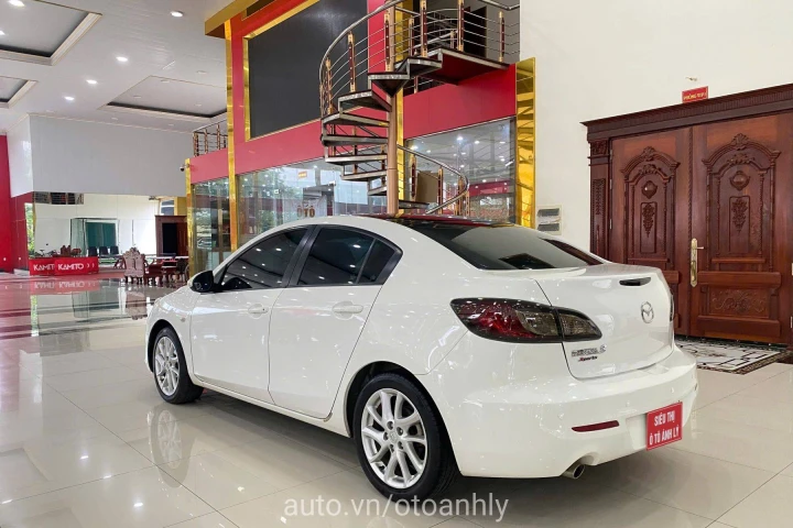 Mazda 3 2012
