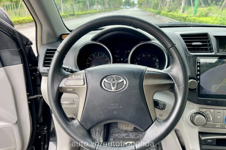 Toyota Highlander 2010