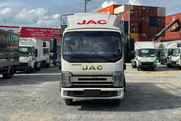 JAC Xe tải thùng 2025