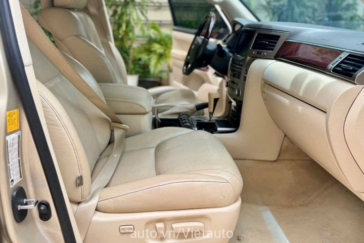 Lexus LX 2015
