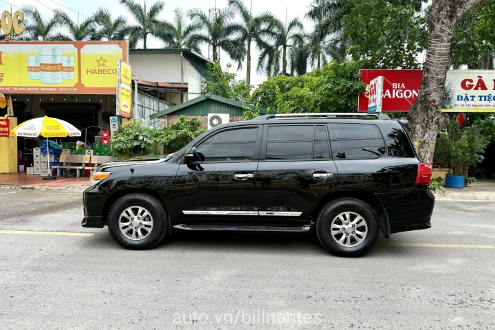 Toyota Land Cruiser 2013